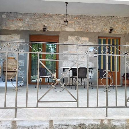 Traditional House Alepis In Areopolis Exterior photo