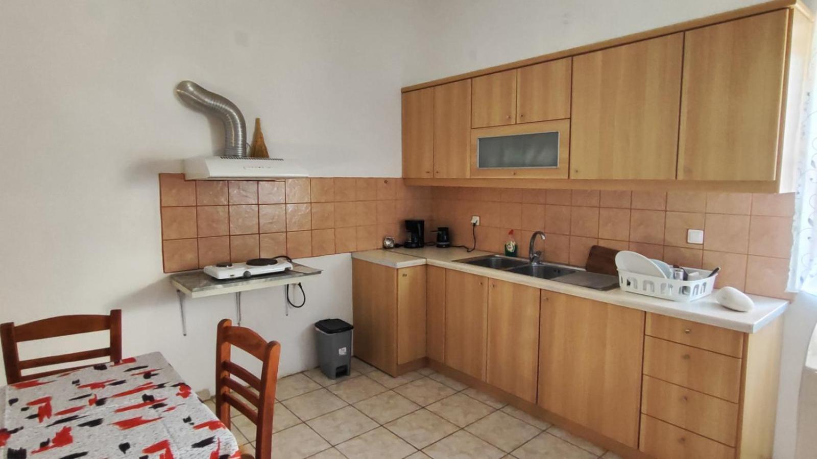 Traditional House Alepis In Areopolis Exterior photo